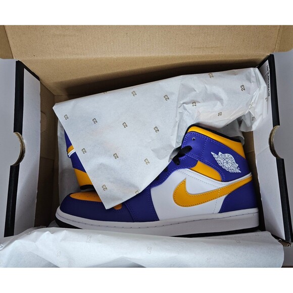 Nike Air Jordan 1 Mid Sneaker Lakers Purple Shoes Men\'s 10 DQ8426-517 11.5W LA main image 4